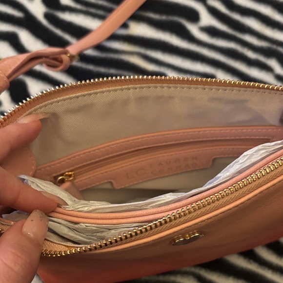 LC Lauren Conrad Pink crossbody - Picture 5 of 7